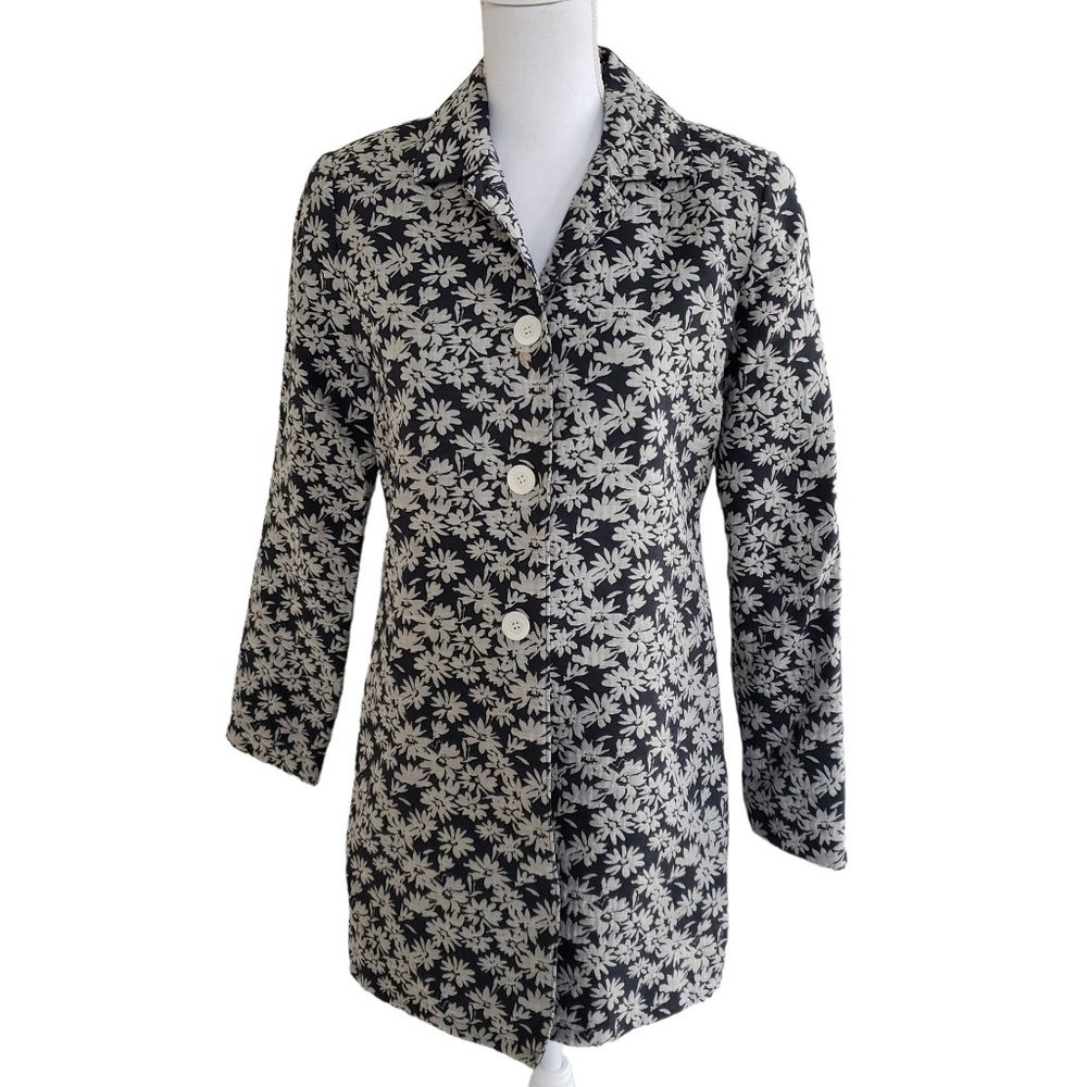 Vintage 90s Floral tapestry jacket coat from Marshall Fields